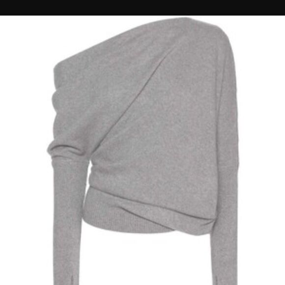 VPL asymmetrical cream sweater. #4 - Picture 1 of 4